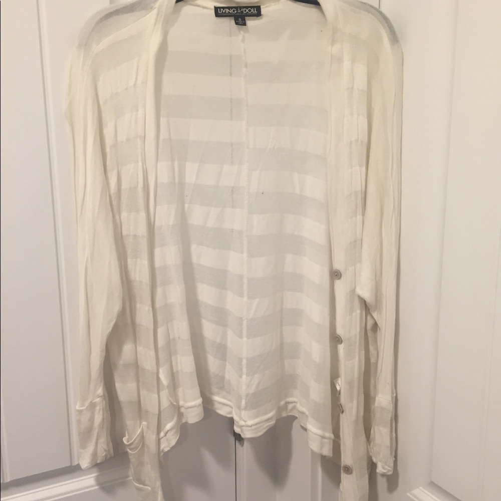 Lightweight Cream Striped Sweater
